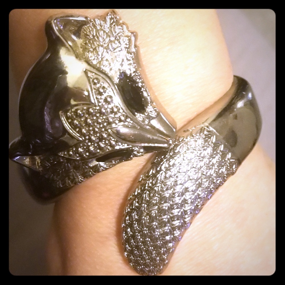 ●LOWEST PRICE● Unique Silver Fox Bangle Bracelet